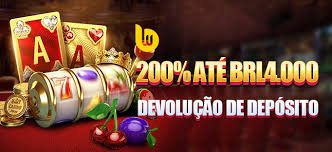 Live casino dealer streaming baccarat table in real time for VIP Win players